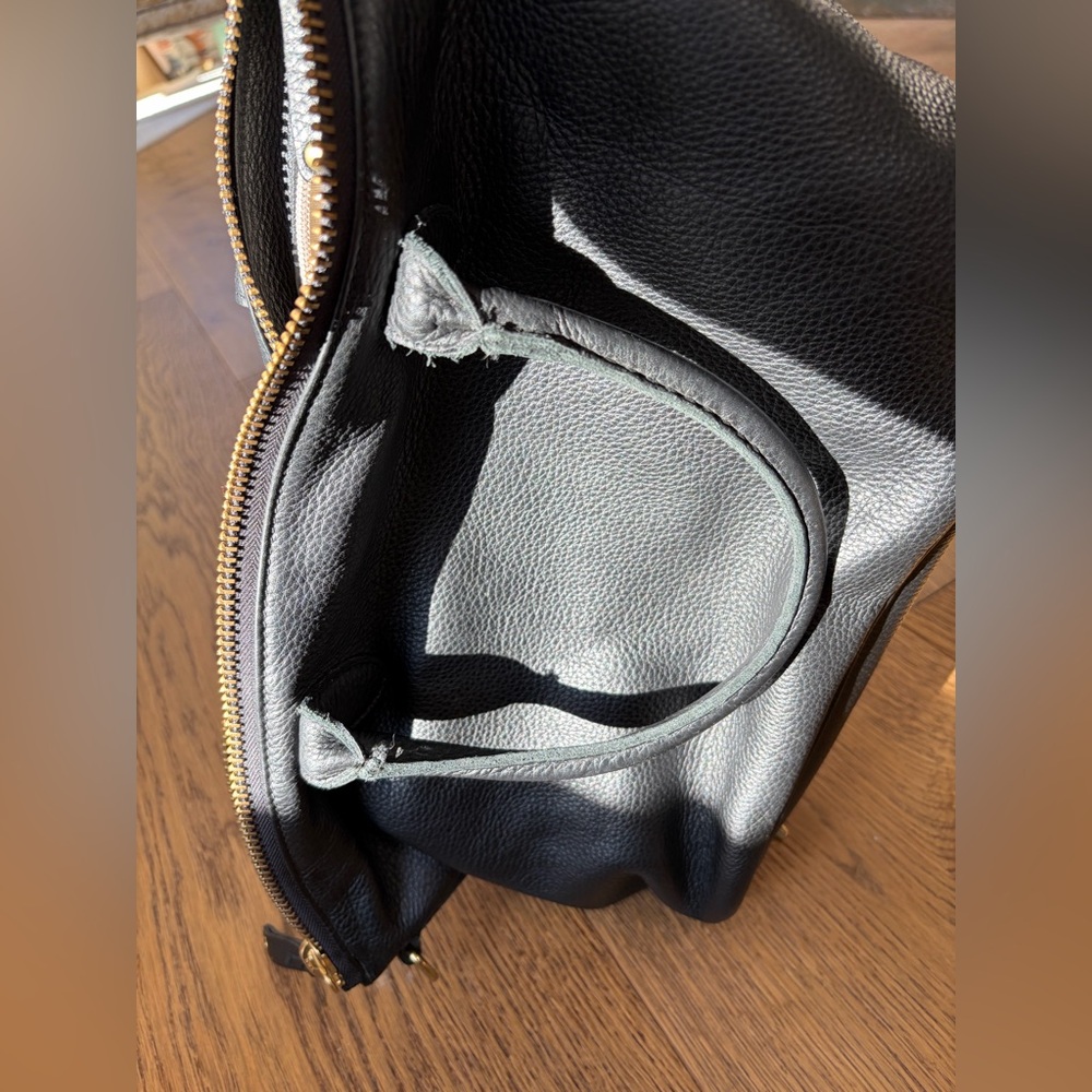 Roots Black Pebbled Leather Satchel with Brass/Gold Hardware - Picture 15 of 15